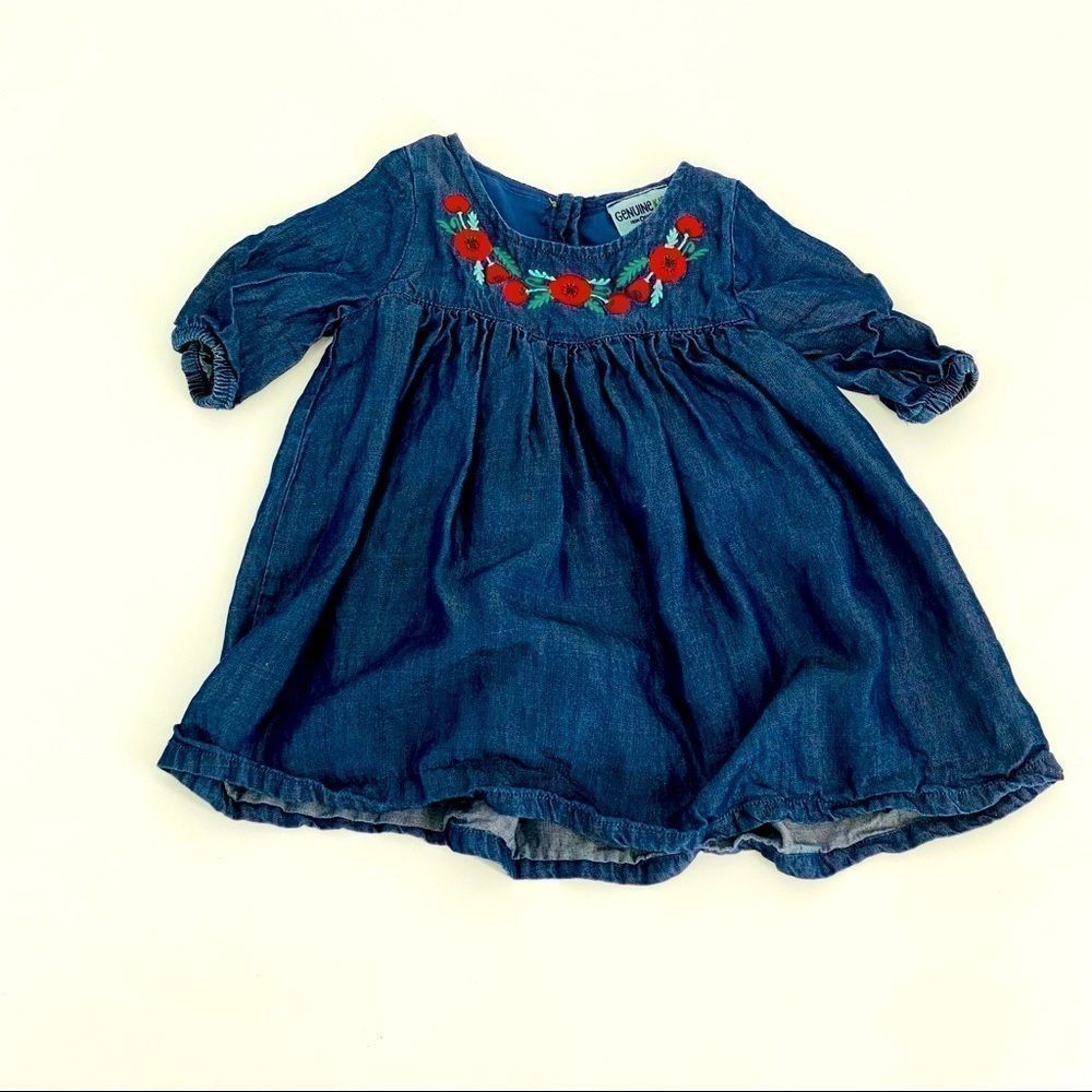 🐱Genuine Kids Denim, Embroiderd Red Floral 18mo